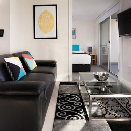 Hamilton Executive Apartments Newcastle Bagian luar foto